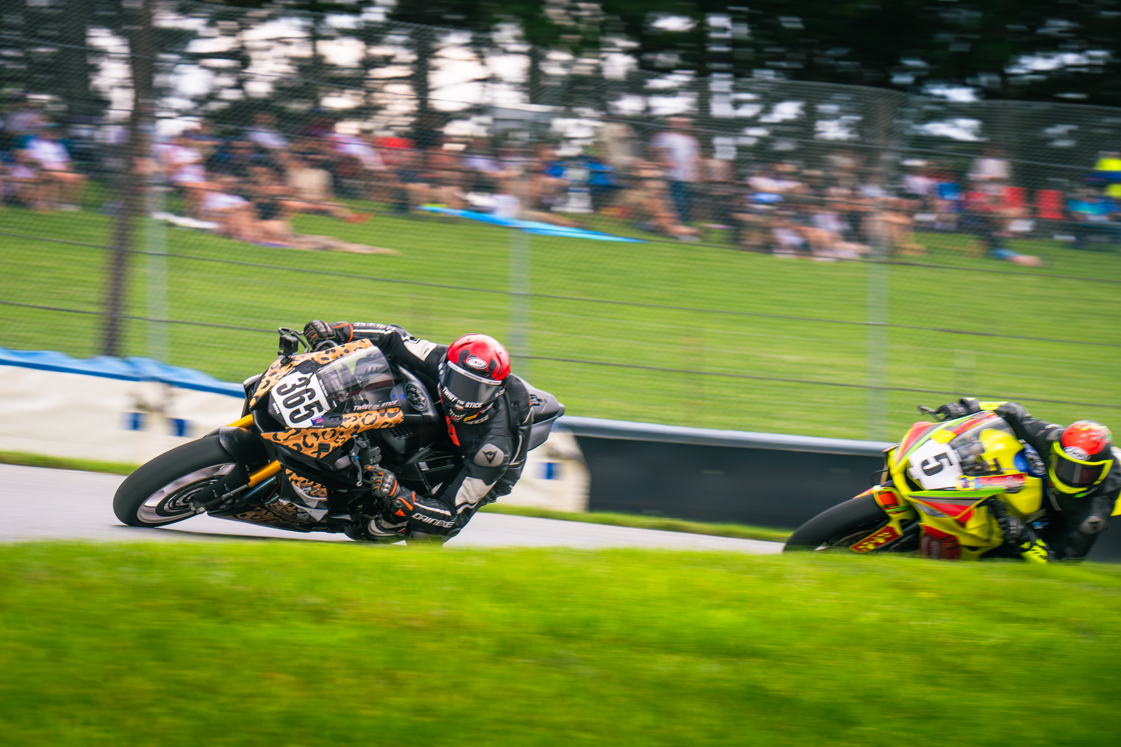 Twist the Stick Racing